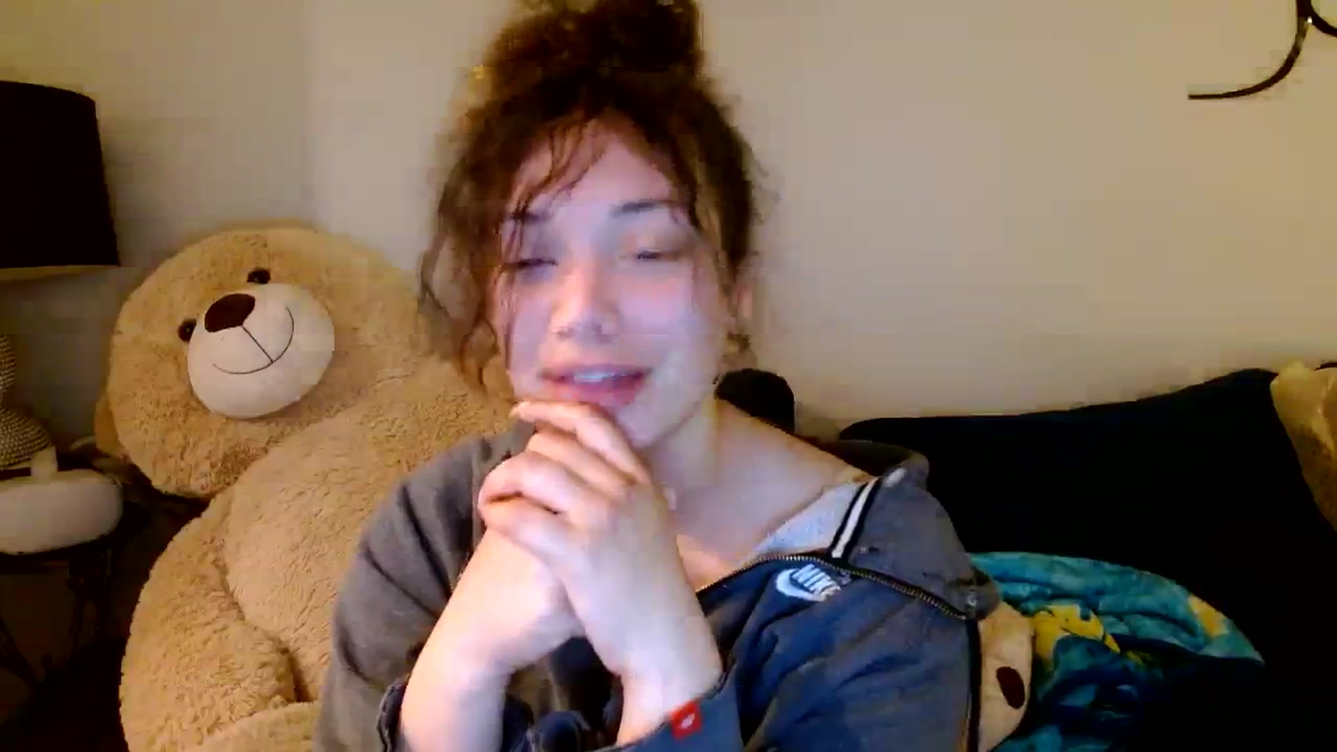 Gallery image thumbnail from Scar__lett's myfreecams stream on, 03/01/2024, 08:47 image 14 of 20