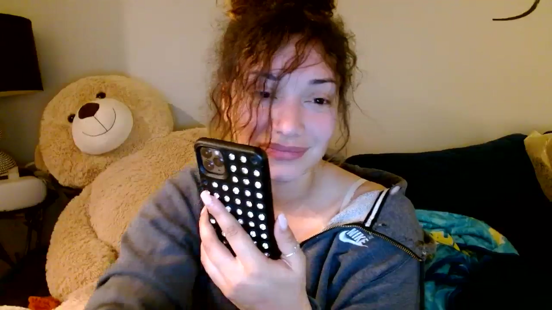 Gallery image thumbnail from Scar__lett's myfreecams stream on, 03/01/2024, 08:47 image 16 of 20