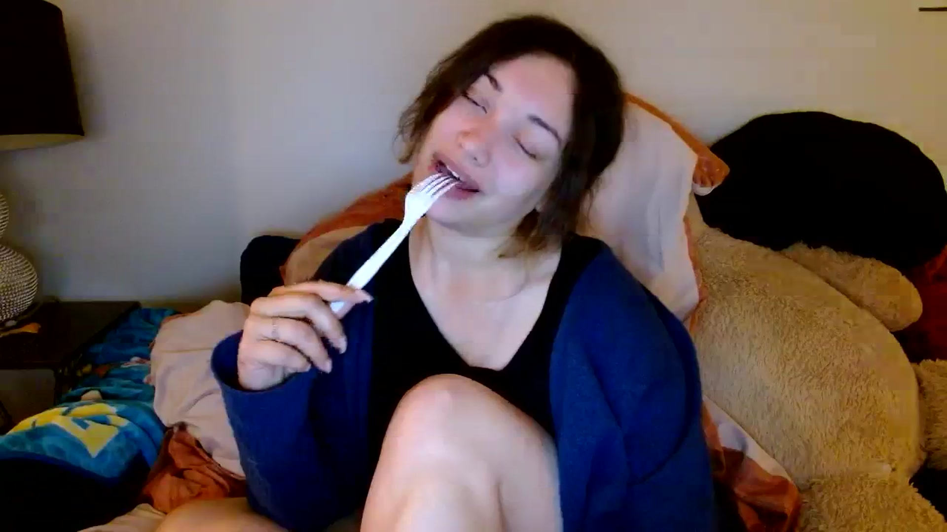Gallery image thumbnail from Scar__lett's myfreecams stream on, 03/07/2024, 09:40 image 11 of 20