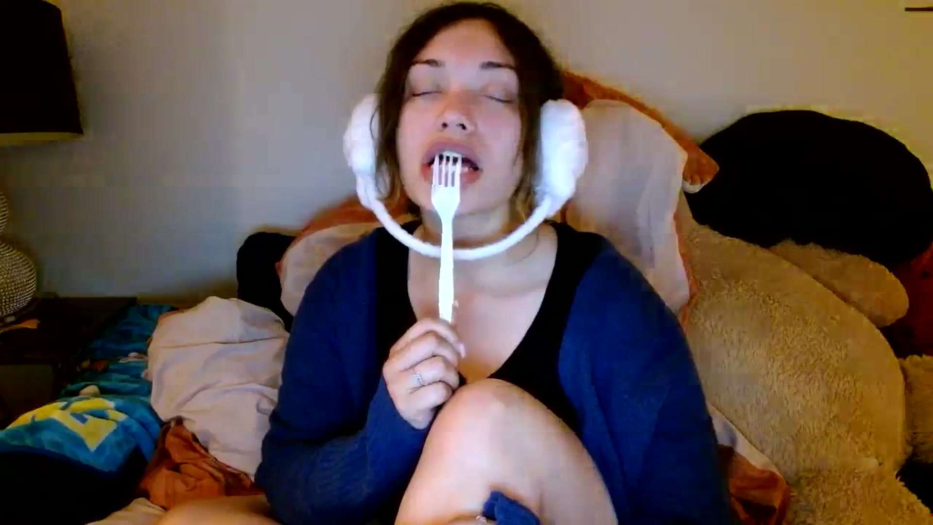 Gallery image thumbnail from Scar__lett's myfreecams stream on, 03/07/2024, 09:40 image 15 of 20