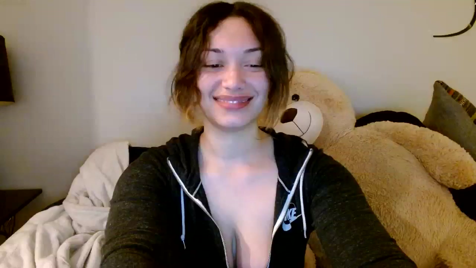 Gallery image thumbnail from Scar__lett's myfreecams stream on, 03/09/2024, 09:57 image 1 of 20