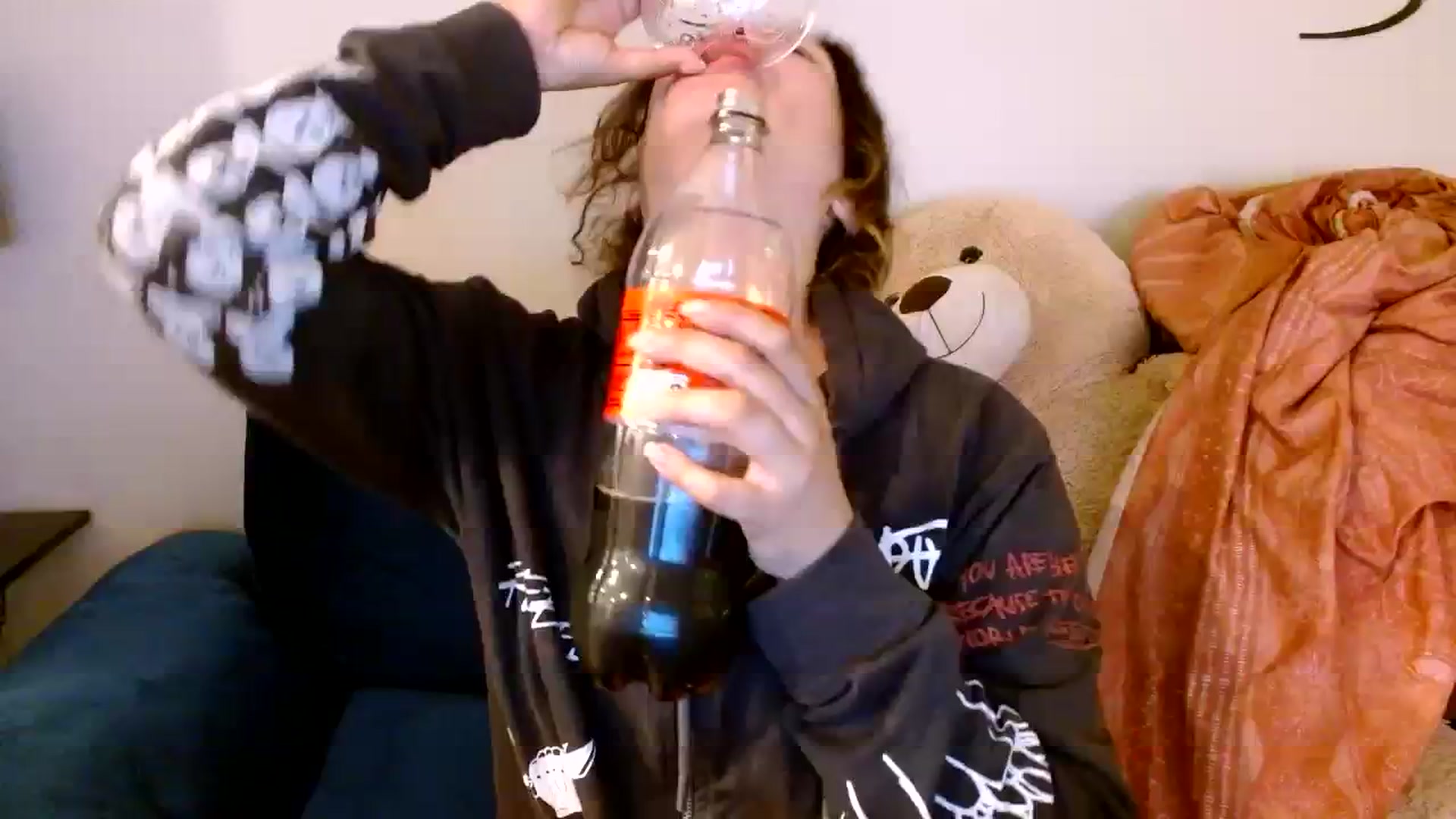 Gallery image thumbnail from Scar__lett's myfreecams stream on, 03/18/2024, 07:39 image 8 of 20