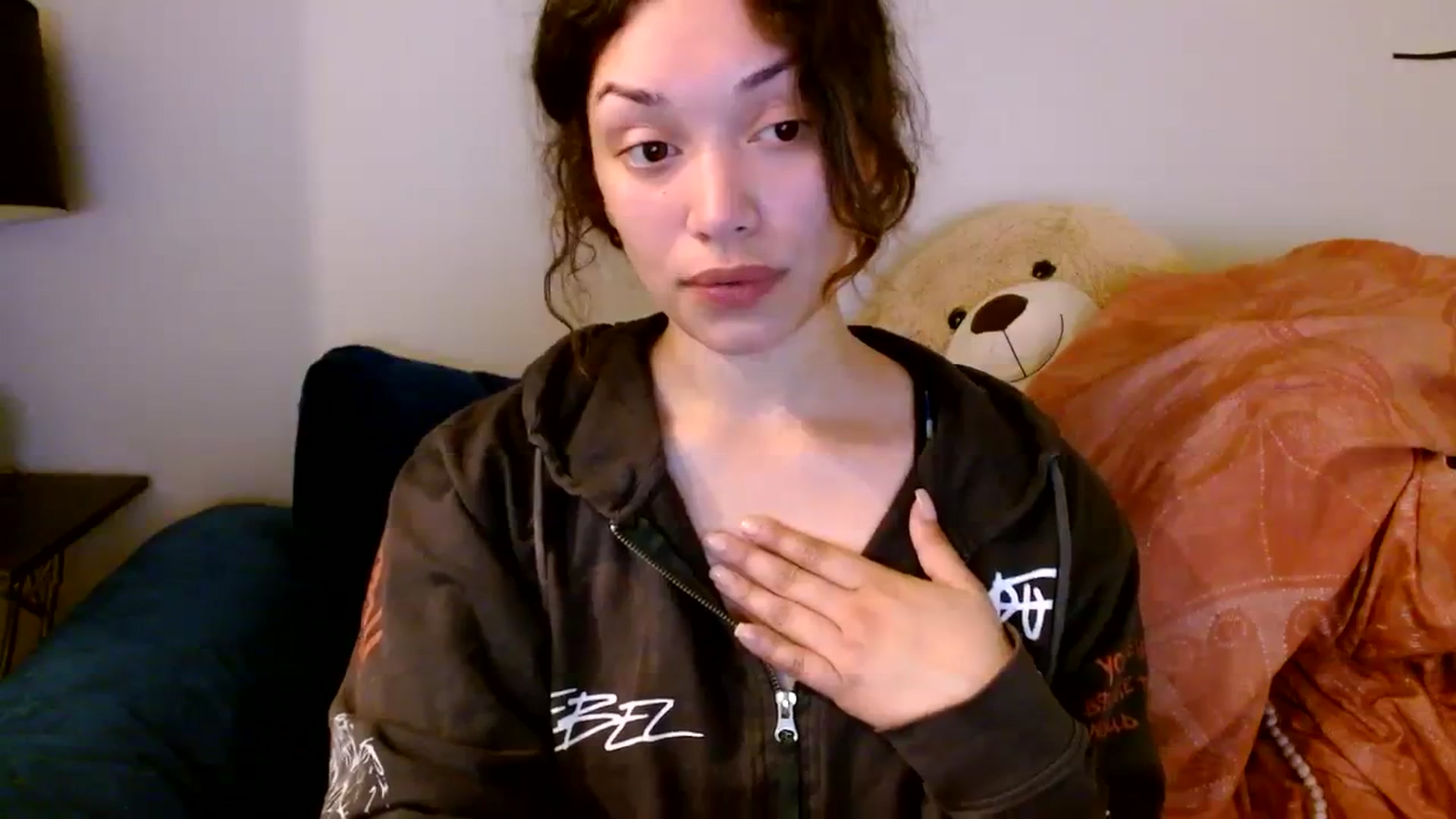 Gallery image thumbnail from Scar__lett's myfreecams stream on, 03/18/2024, 08:44 image 15 of 20