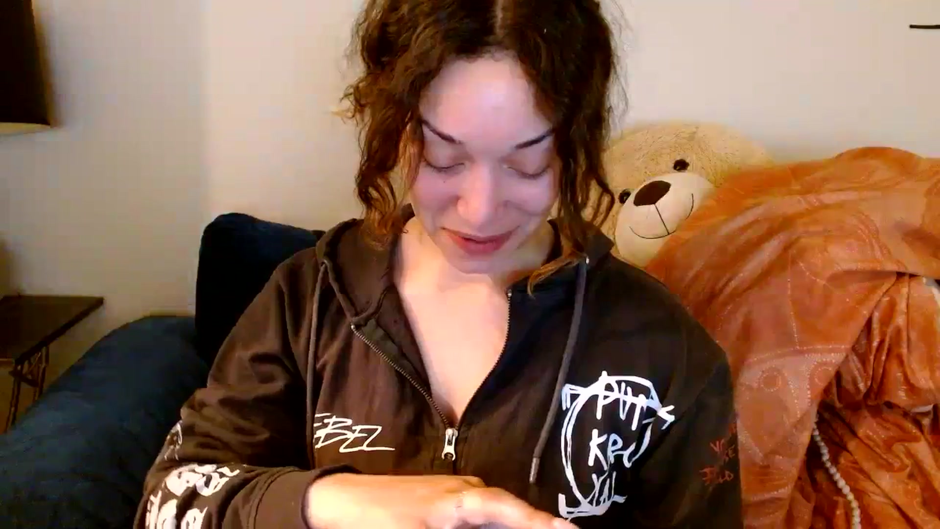 Gallery image thumbnail from Scar__lett's myfreecams stream on, 03/18/2024, 08:44 image 18 of 20