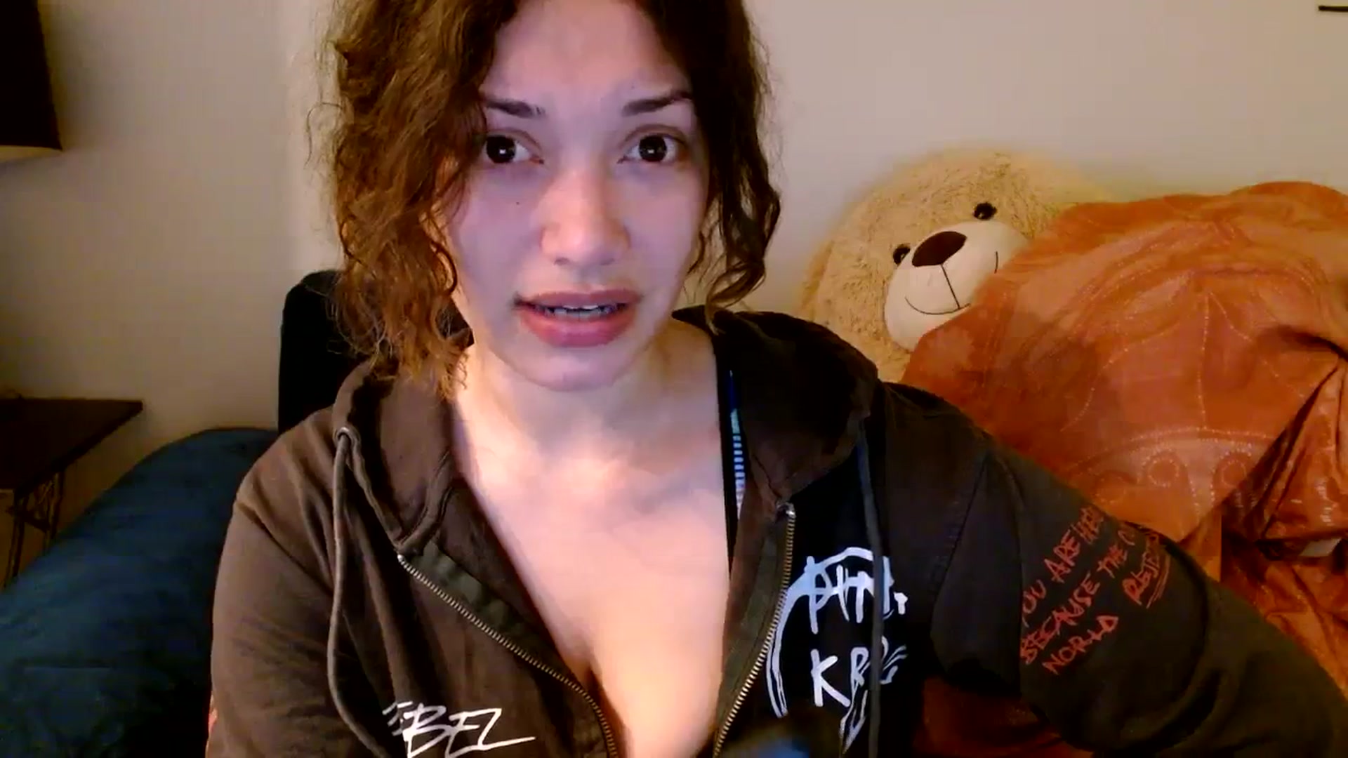 Gallery image thumbnail from Scar__lett's myfreecams stream on, 03/18/2024, 08:44 image 6 of 20