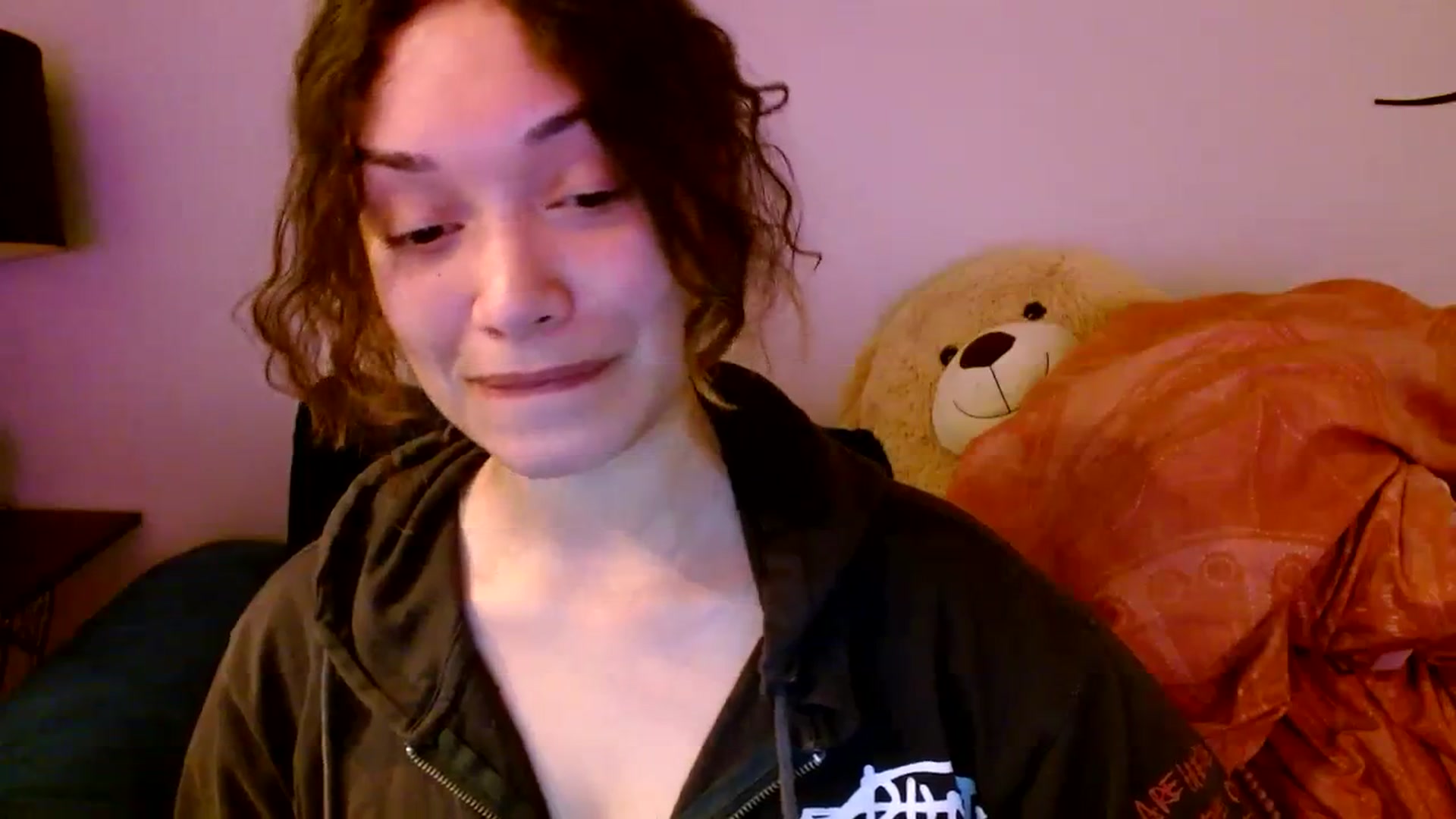 Gallery image thumbnail from Scar__lett's myfreecams stream on, 03/18/2024, 08:44 image 9 of 20