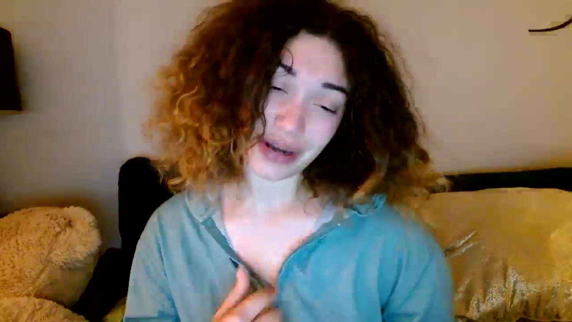 Gallery image thumbnail from Scar__lett's myfreecams stream on, 03/21/2024, 08:29 image 6 of 20