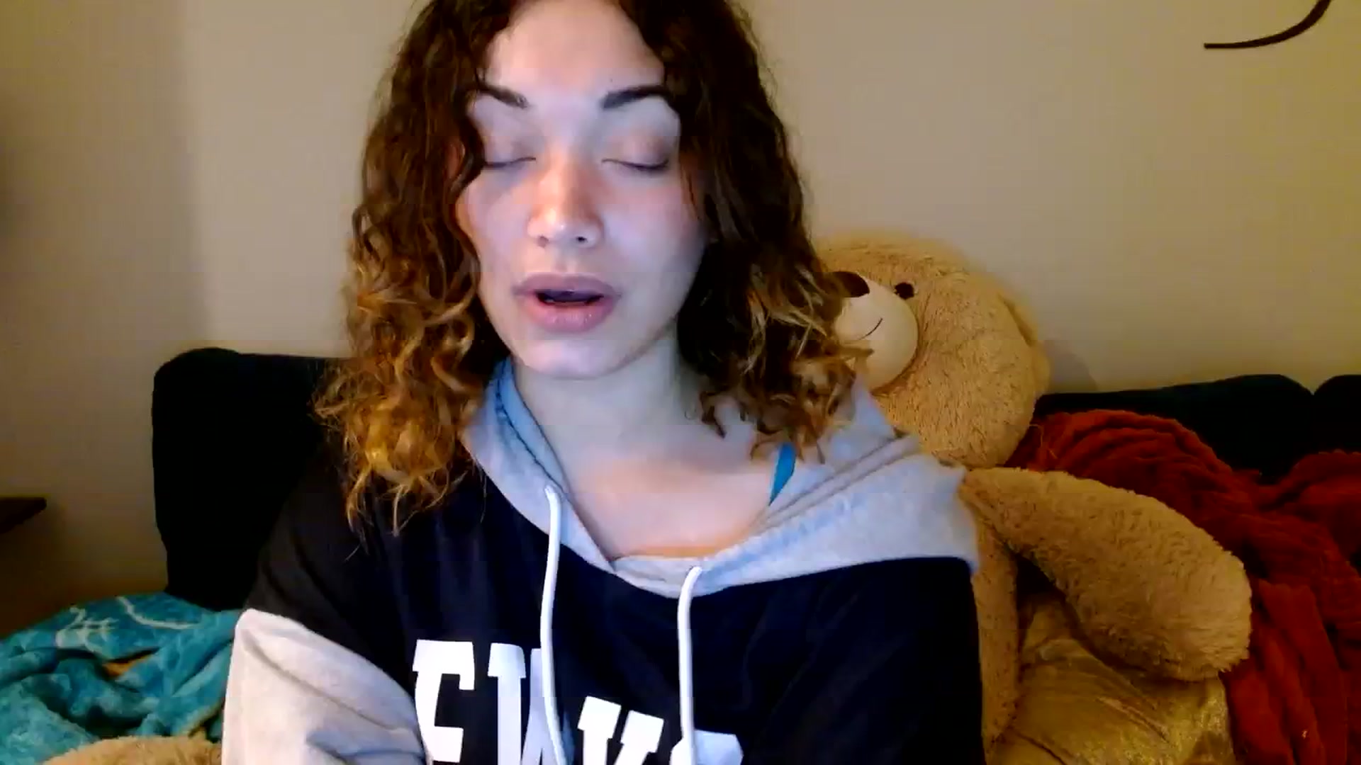Gallery image thumbnail from Scar__lett's myfreecams stream on, 03/23/2024, 07:14 image 16 of 20