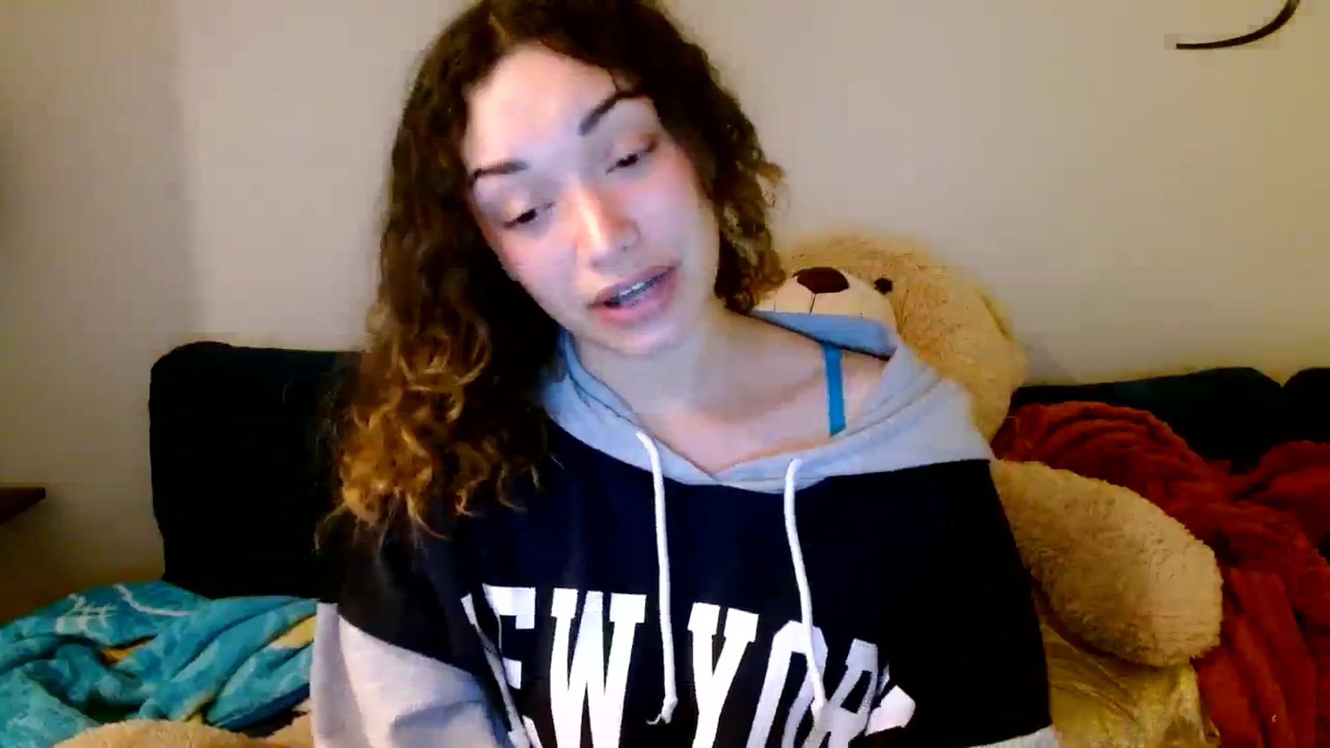 Gallery image thumbnail from Scar__lett's myfreecams stream on, 03/23/2024, 07:14 image 10 of 20