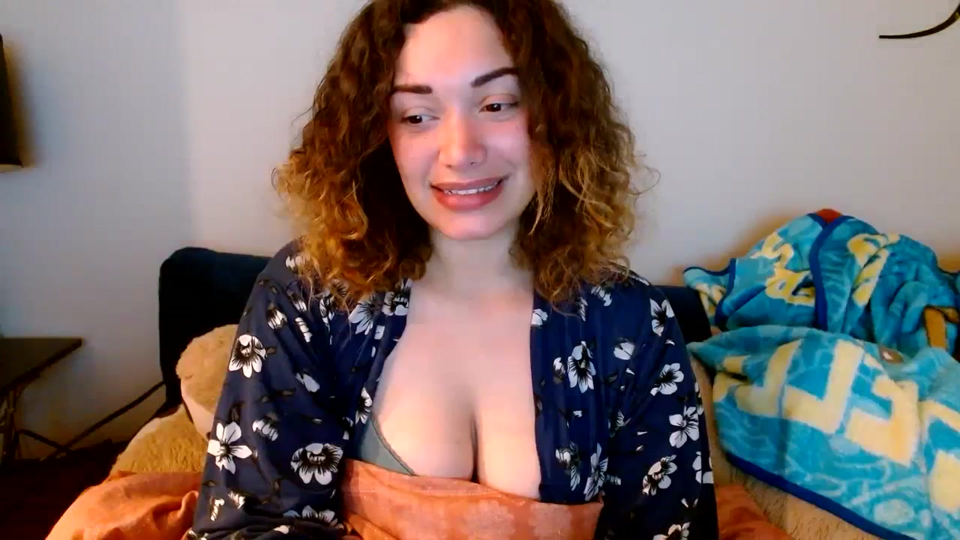 Gallery image thumbnail from Scar__lett's myfreecams stream on, 03/28/2024, 06:59 image 12 of 20