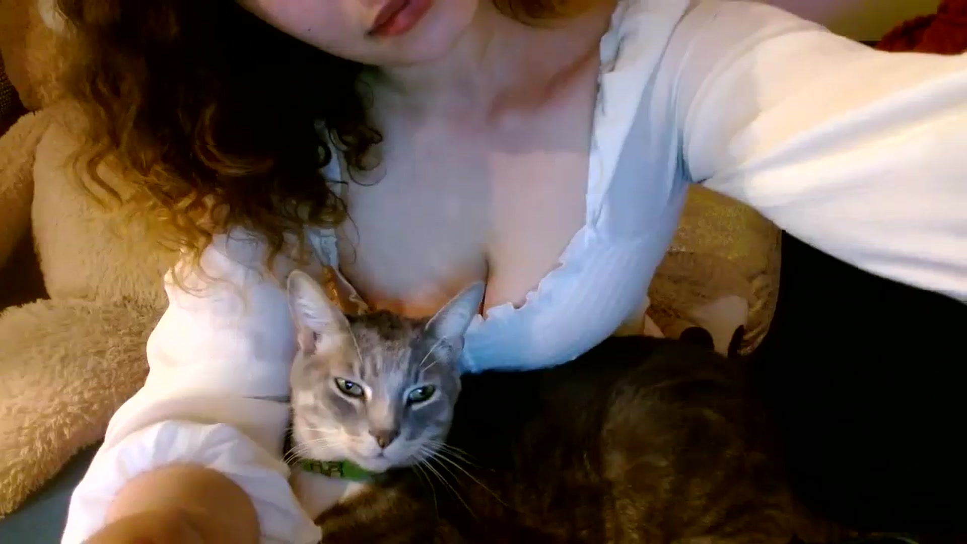 Gallery image thumbnail from Scar__lett's myfreecams stream on, 04/09/2024, 08:36 image 6 of 20