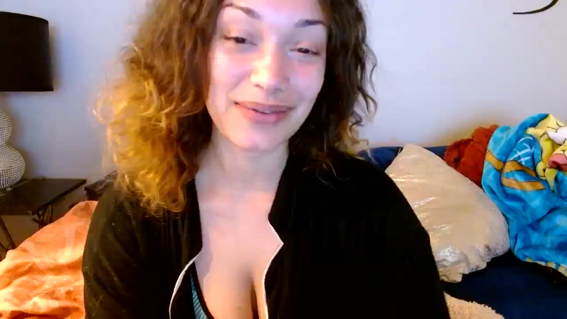 Gallery image thumbnail from Scar__lett's myfreecams stream on, 04/12/2024, 08:42 image 9 of 20