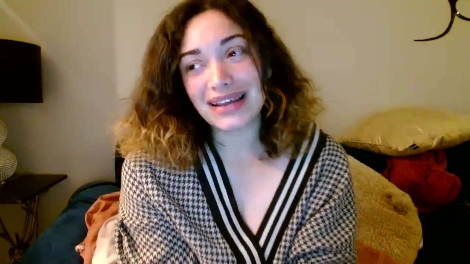 Gallery image thumbnail from Scar__lett's myfreecams stream on, 04/27/2024, 07:29 image 10 of 20