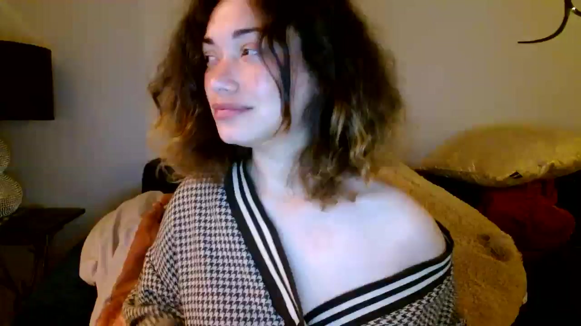 Gallery image thumbnail from Scar__lett's myfreecams stream on, 04/27/2024, 09:17 image 11 of 20