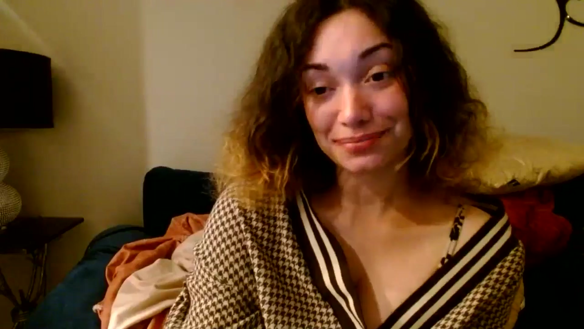 Gallery image thumbnail from Scar__lett's myfreecams stream on, 04/27/2024, 09:17 image 4 of 20