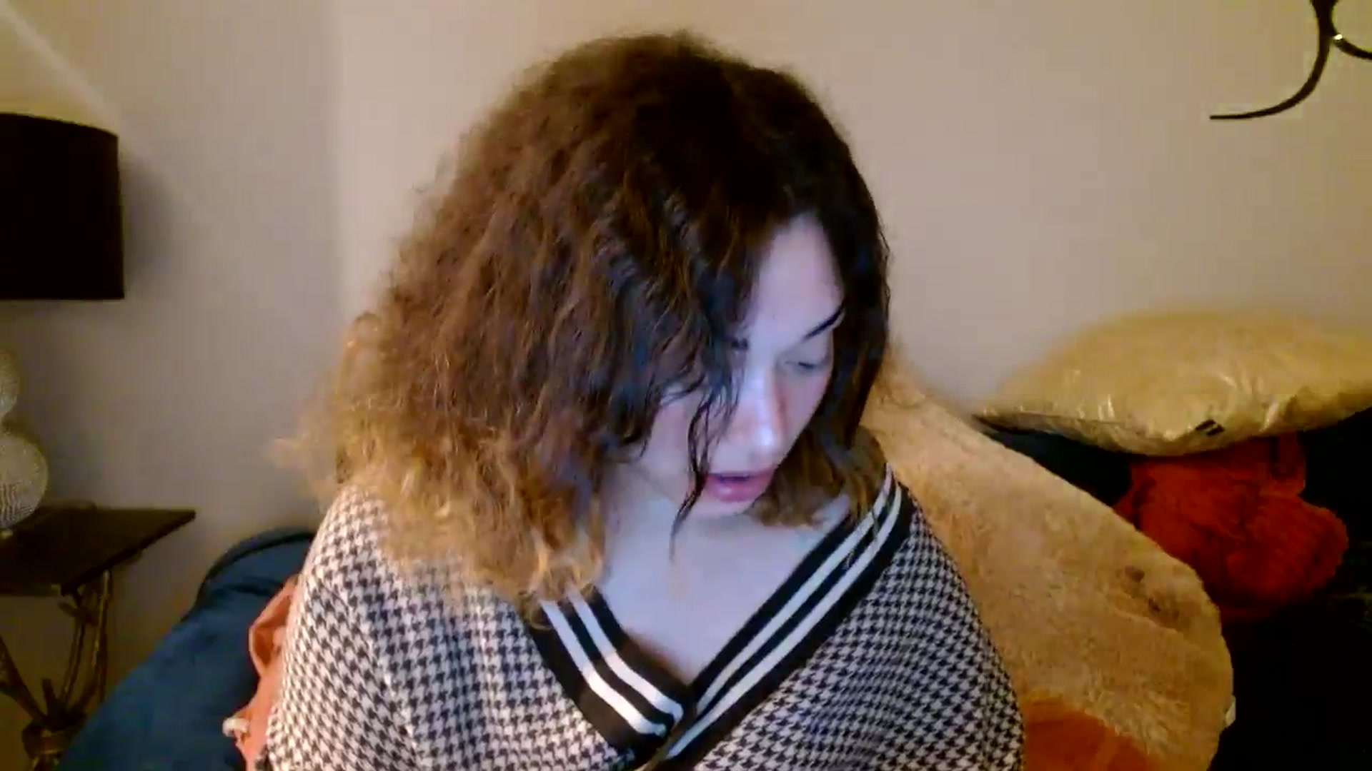 Gallery image thumbnail from Scar__lett's myfreecams stream on, 04/27/2024, 09:17 image 2 of 20