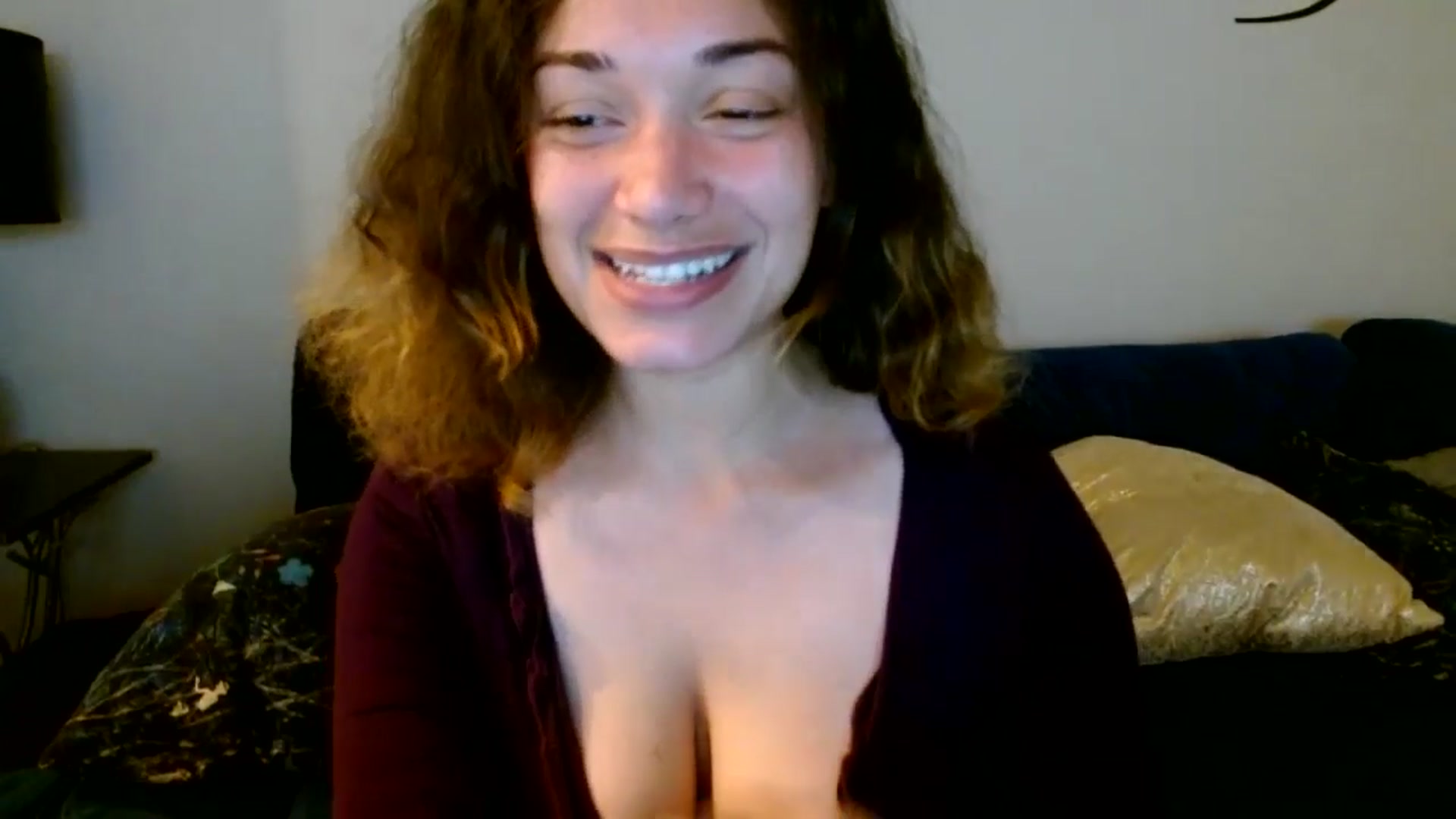 Gallery image thumbnail from Scar__lett's myfreecams stream on, 04/29/2024, 08:36 image 6 of 20