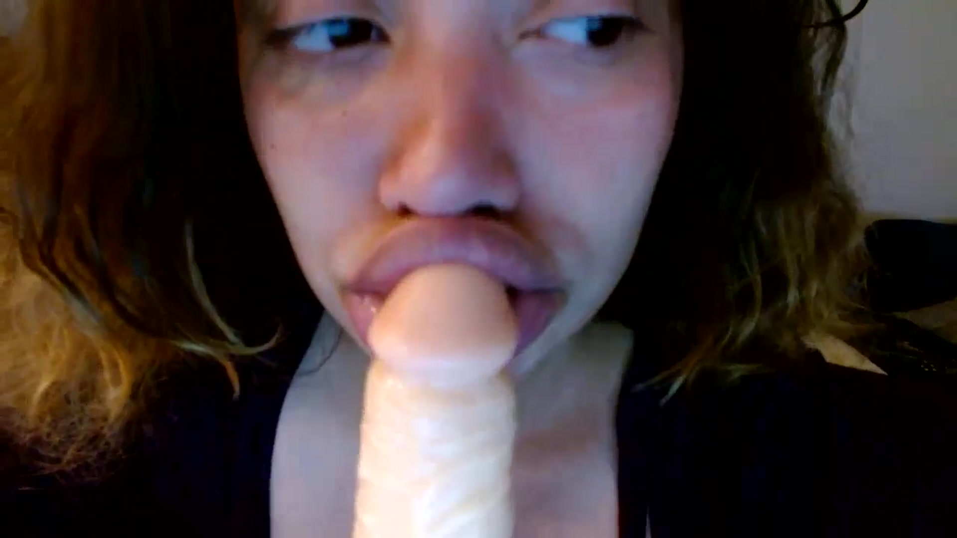 Gallery image thumbnail from Scar__lett's myfreecams stream on, 04/29/2024, 08:36 image 4 of 20