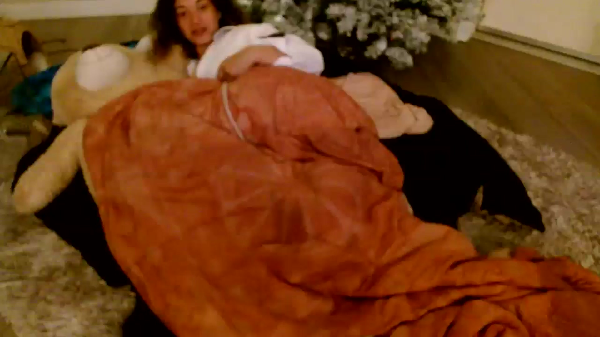 Gallery image thumbnail from Scar__lett's myfreecams stream on, 05/04/2024, 08:17 image 16 of 20
