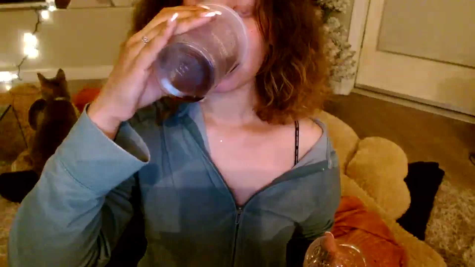 Gallery image thumbnail from Scar__lett's myfreecams stream on, 05/08/2024, 08:41 image 15 of 20