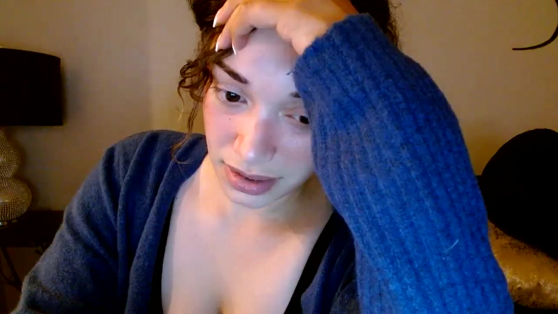 Gallery image thumbnail from Scar__lett's myfreecams stream on, 05/17/2024, 07:46 image 19 of 20