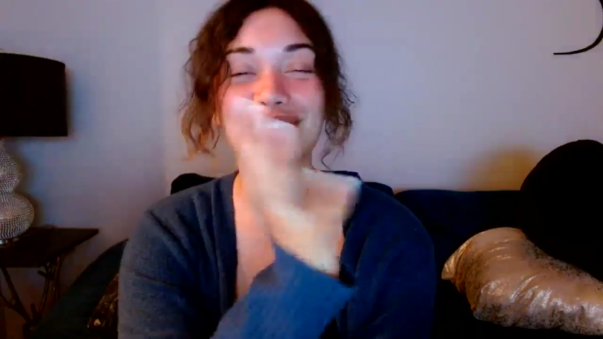 Gallery image thumbnail from Scar__lett's myfreecams stream on, 05/17/2024, 07:46 image 10 of 20
