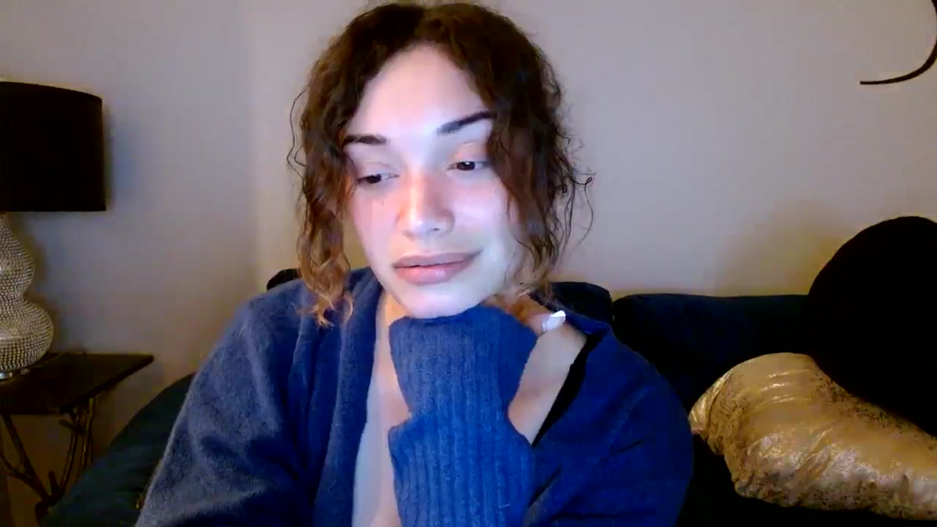 Gallery image thumbnail from Scar__lett's myfreecams stream on, 05/17/2024, 07:46 image 15 of 20
