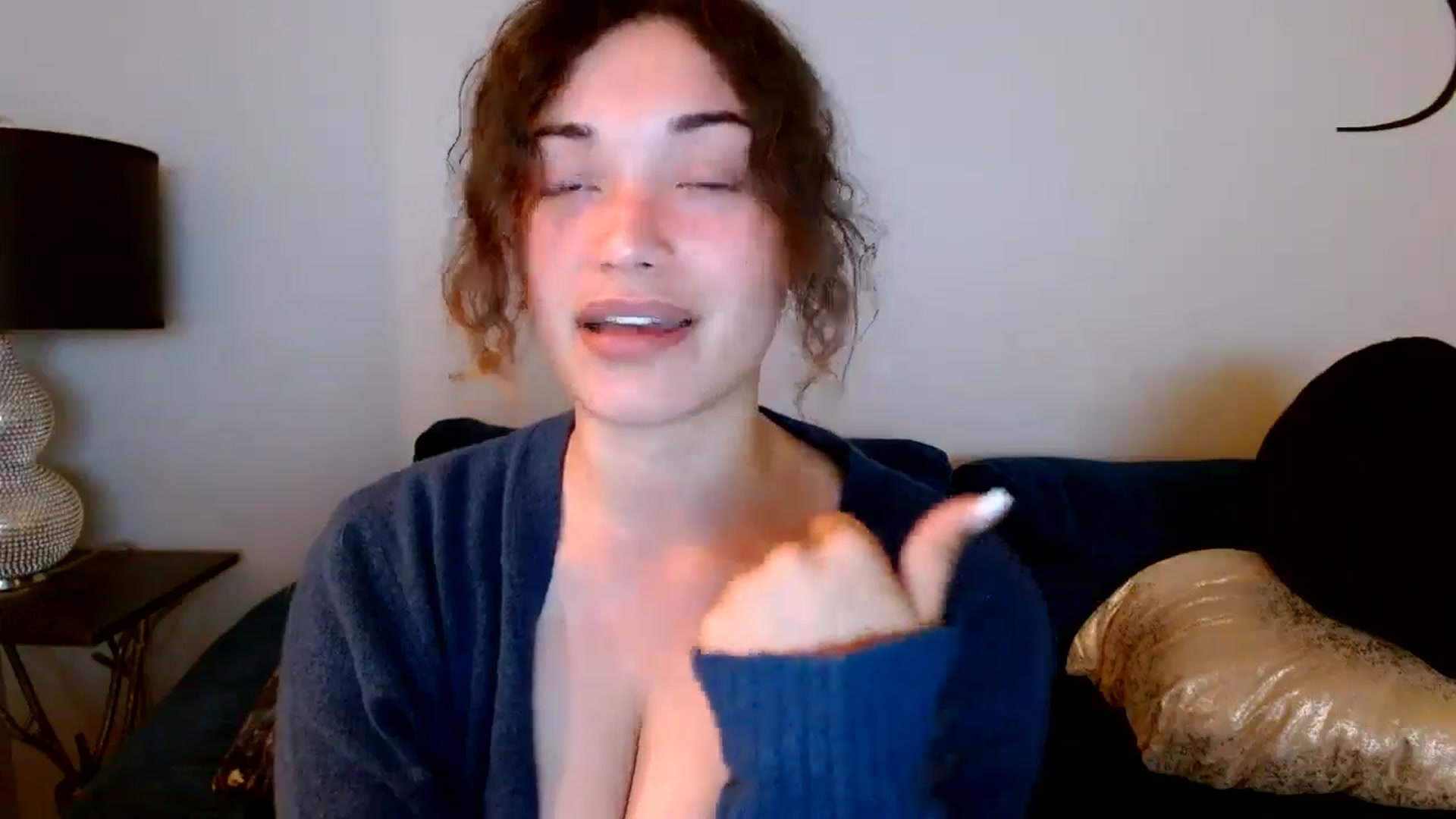 Gallery image thumbnail from Scar__lett's myfreecams stream on, 05/17/2024, 07:46 image 14 of 20