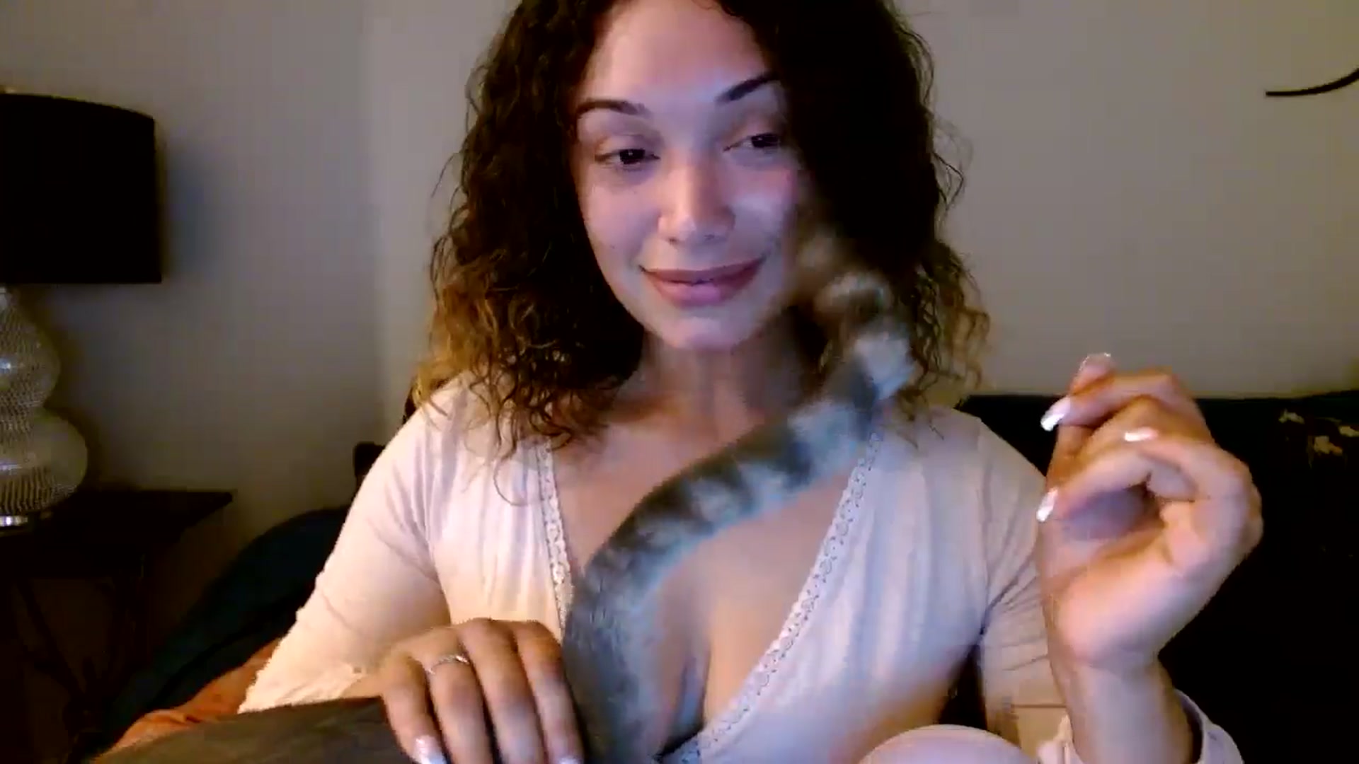 Gallery image thumbnail from Scar__lett's myfreecams stream on, 05/30/2024, 07:58 image 14 of 20