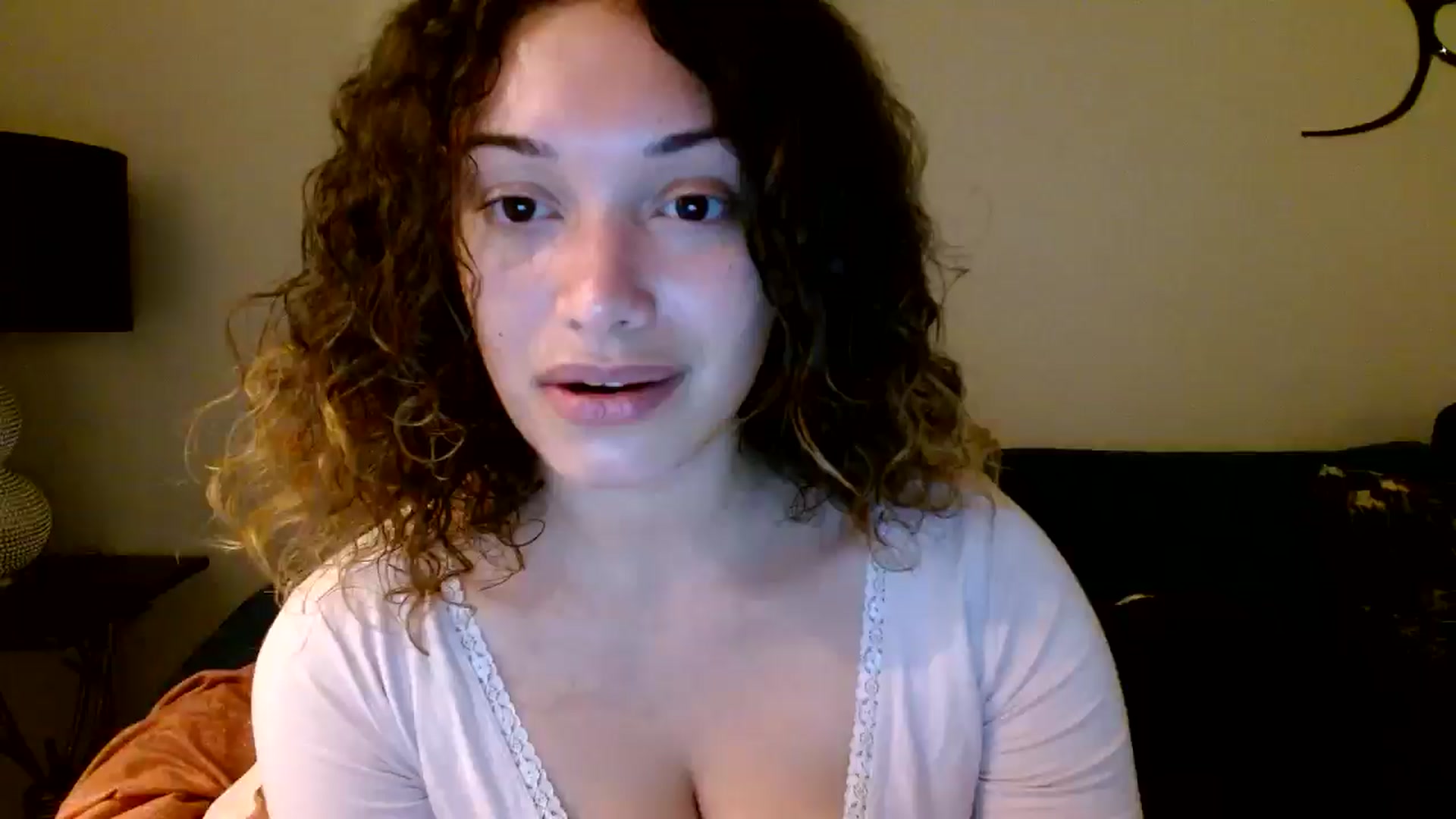 Gallery image thumbnail from Scar__lett's myfreecams stream on, 05/30/2024, 07:58 image 1 of 20