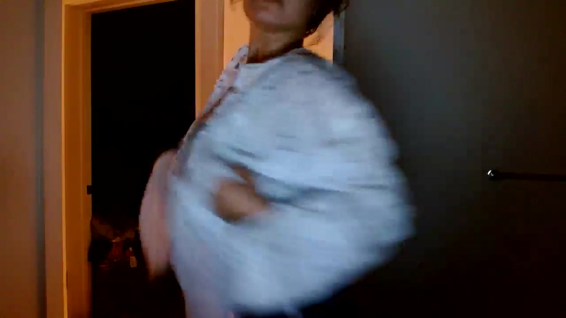 Gallery image thumbnail from Scar__lett's myfreecams stream on, 06/10/2024, 07:57 image 20 of 20
