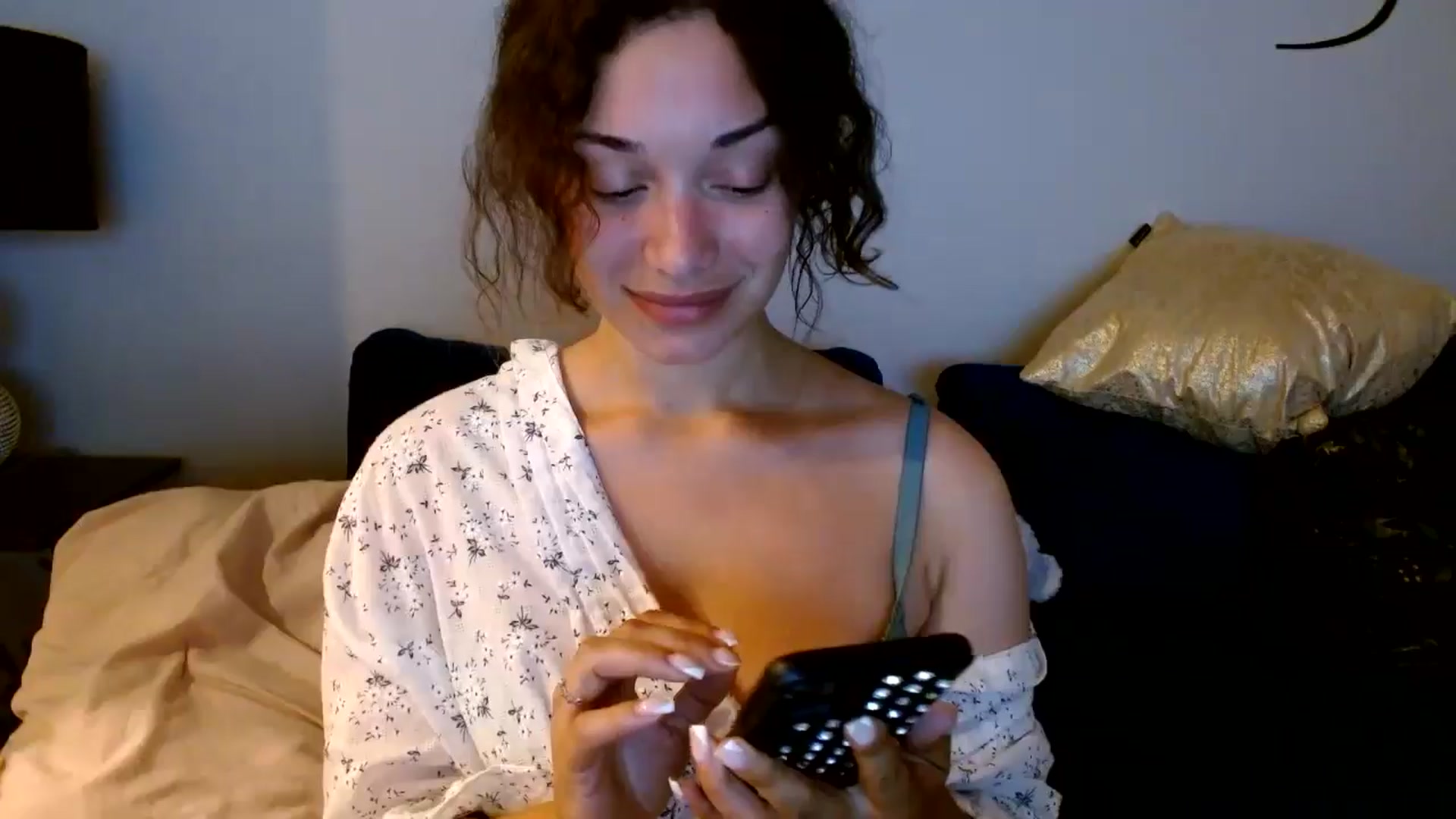 Gallery image thumbnail from Scar__lett's myfreecams stream on, 06/10/2024, 08:25 image 16 of 20