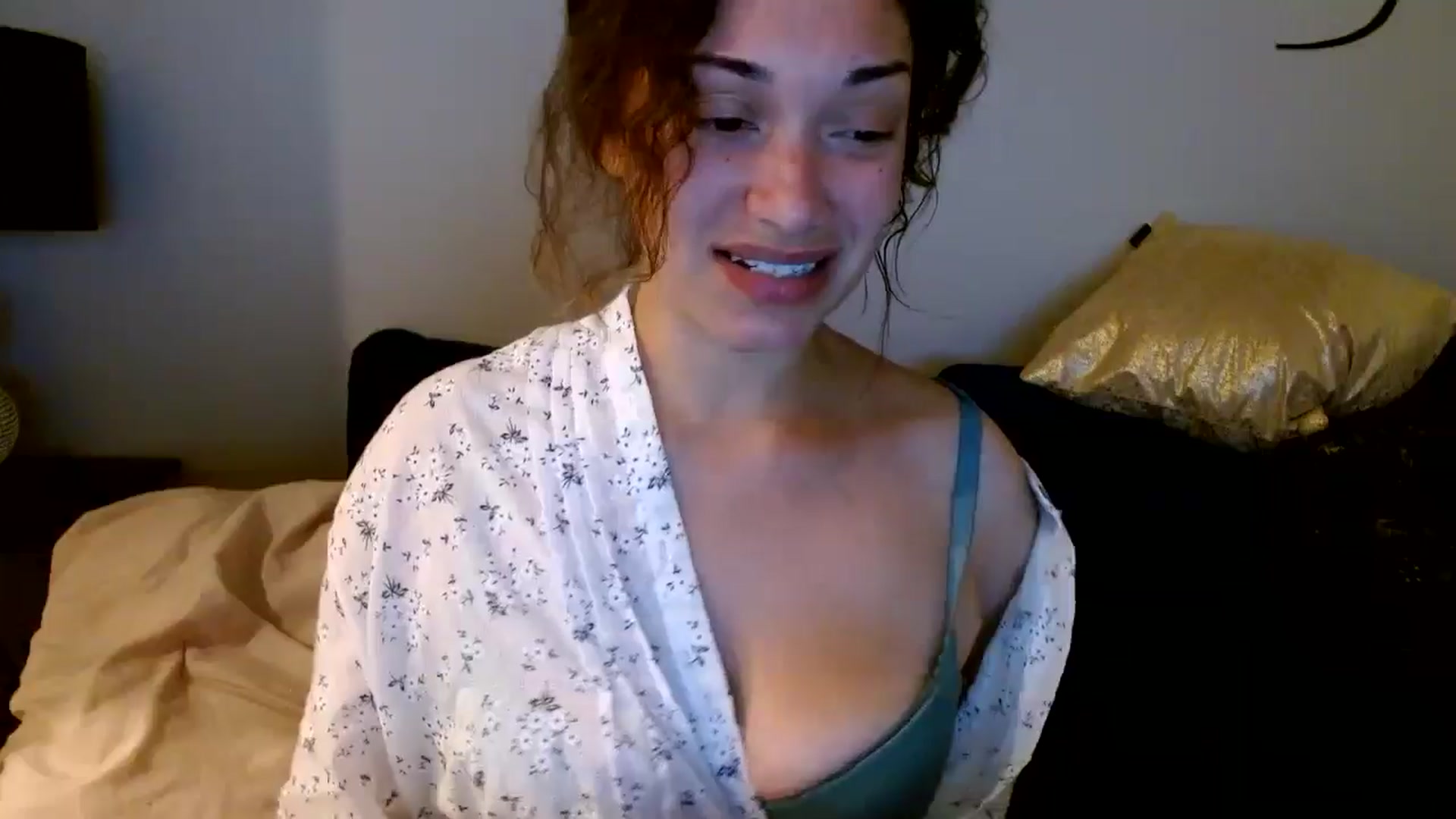 Gallery image thumbnail from Scar__lett's myfreecams stream on, 06/10/2024, 08:25 image 11 of 20