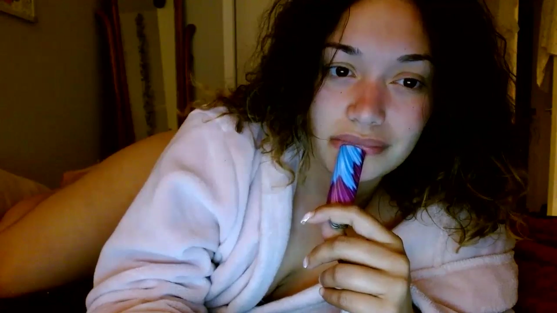 Gallery image thumbnail from Scar__lett's myfreecams stream on, 06/16/2024, 09:24 image 10 of 20