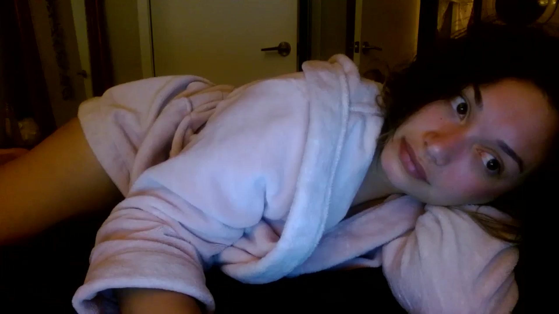 Gallery image thumbnail from Scar__lett's myfreecams stream on, 06/16/2024, 09:24 image 16 of 20