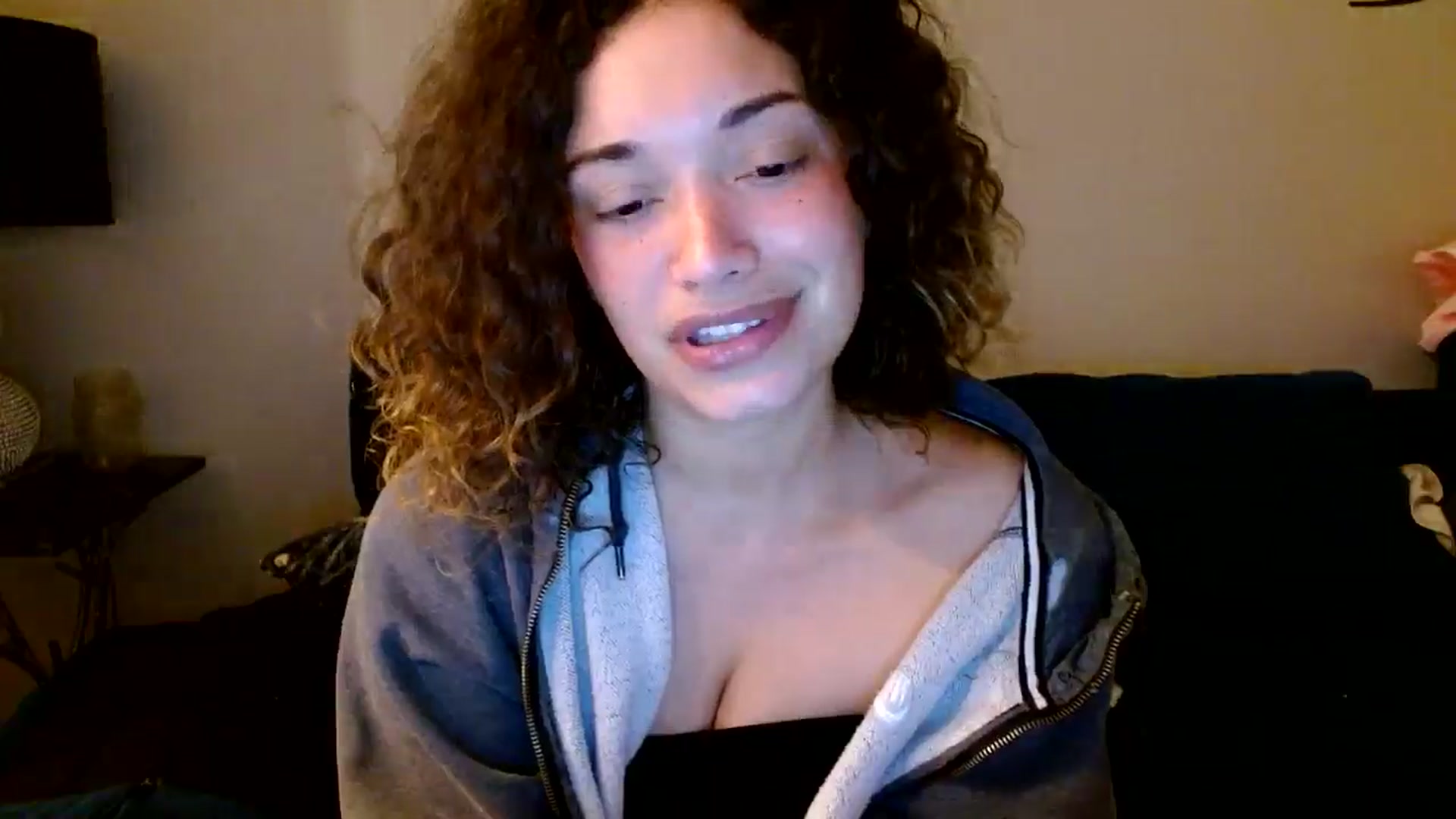 Gallery image thumbnail from Scar__lett's myfreecams stream on, 06/22/2024, 08:22 image 7 of 20