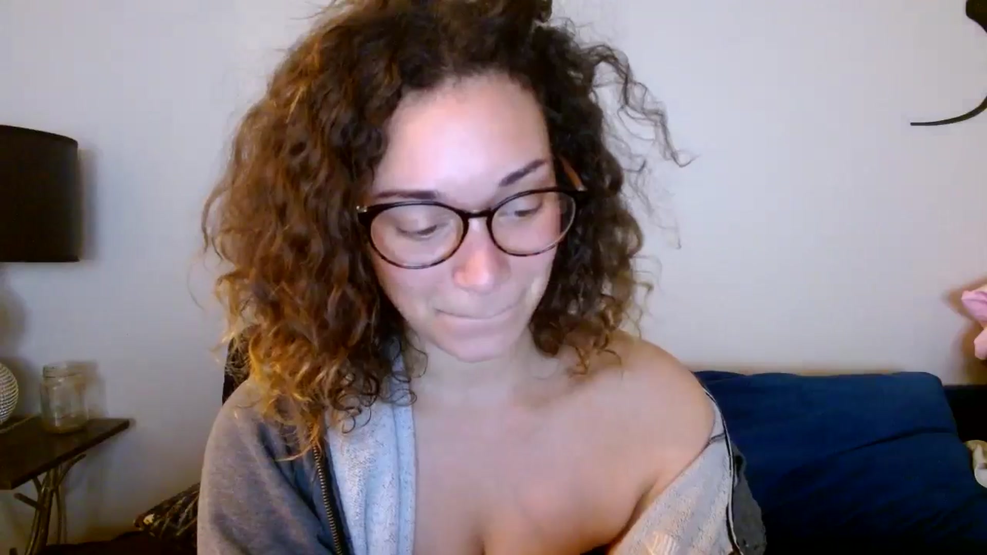Gallery image thumbnail from Scar__lett's myfreecams stream on, 06/22/2024, 10:21 image 16 of 20