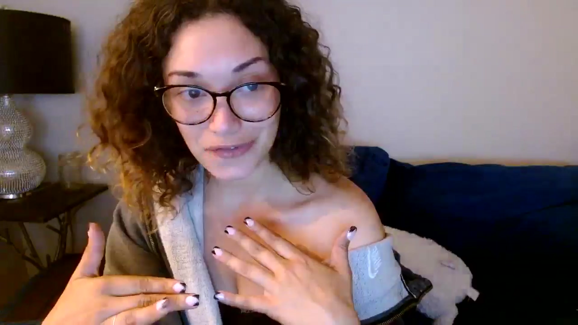Gallery image thumbnail from Scar__lett's myfreecams stream on, 06/22/2024, 10:46 image 2 of 20