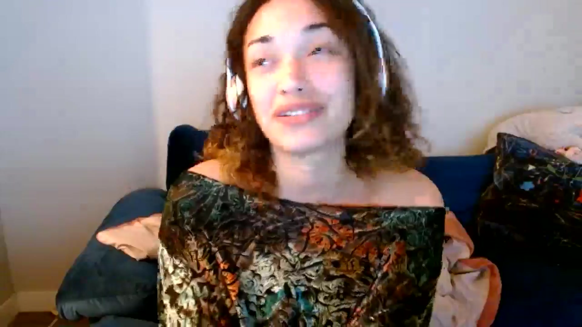 Gallery image thumbnail from Scar__lett's myfreecams stream on, 06/29/2024, 09:36 image 5 of 20