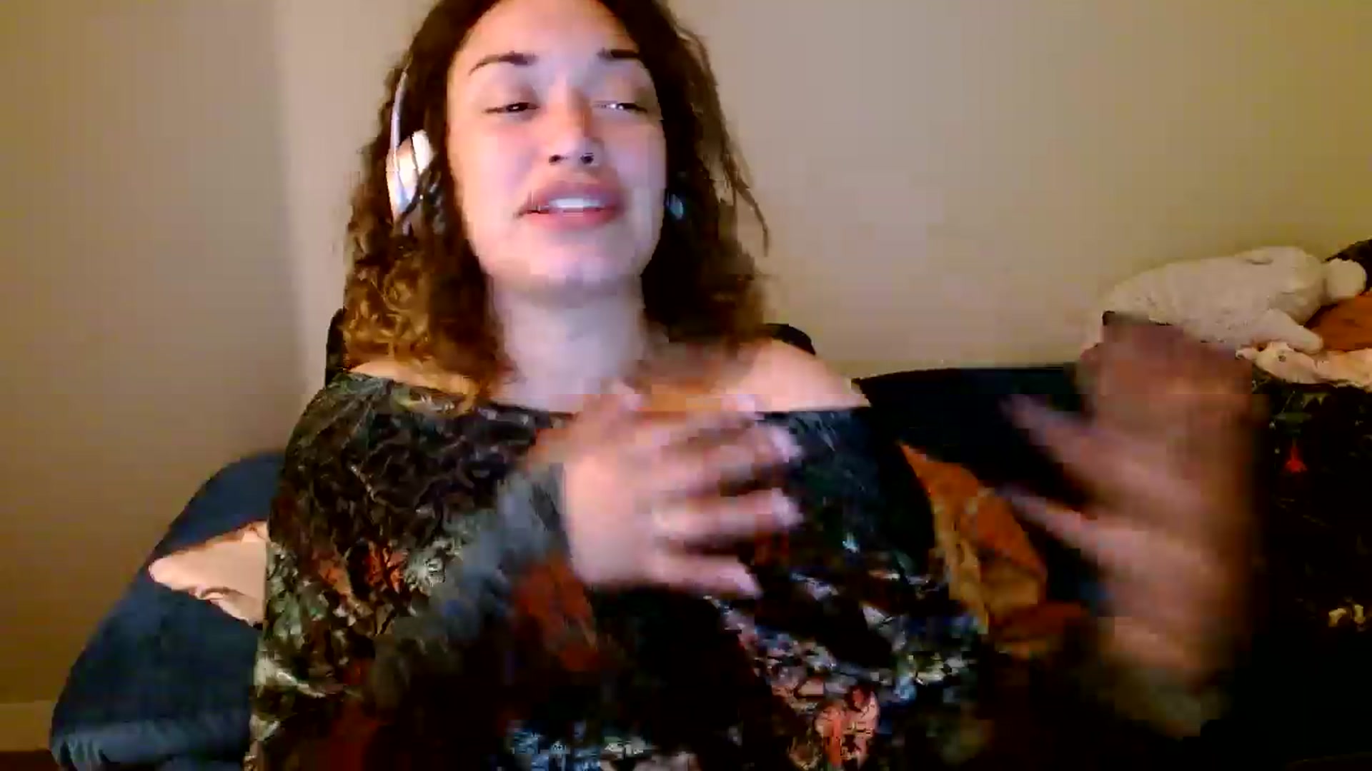 Gallery image thumbnail from Scar__lett's myfreecams stream on, 06/29/2024, 09:36 image 8 of 20