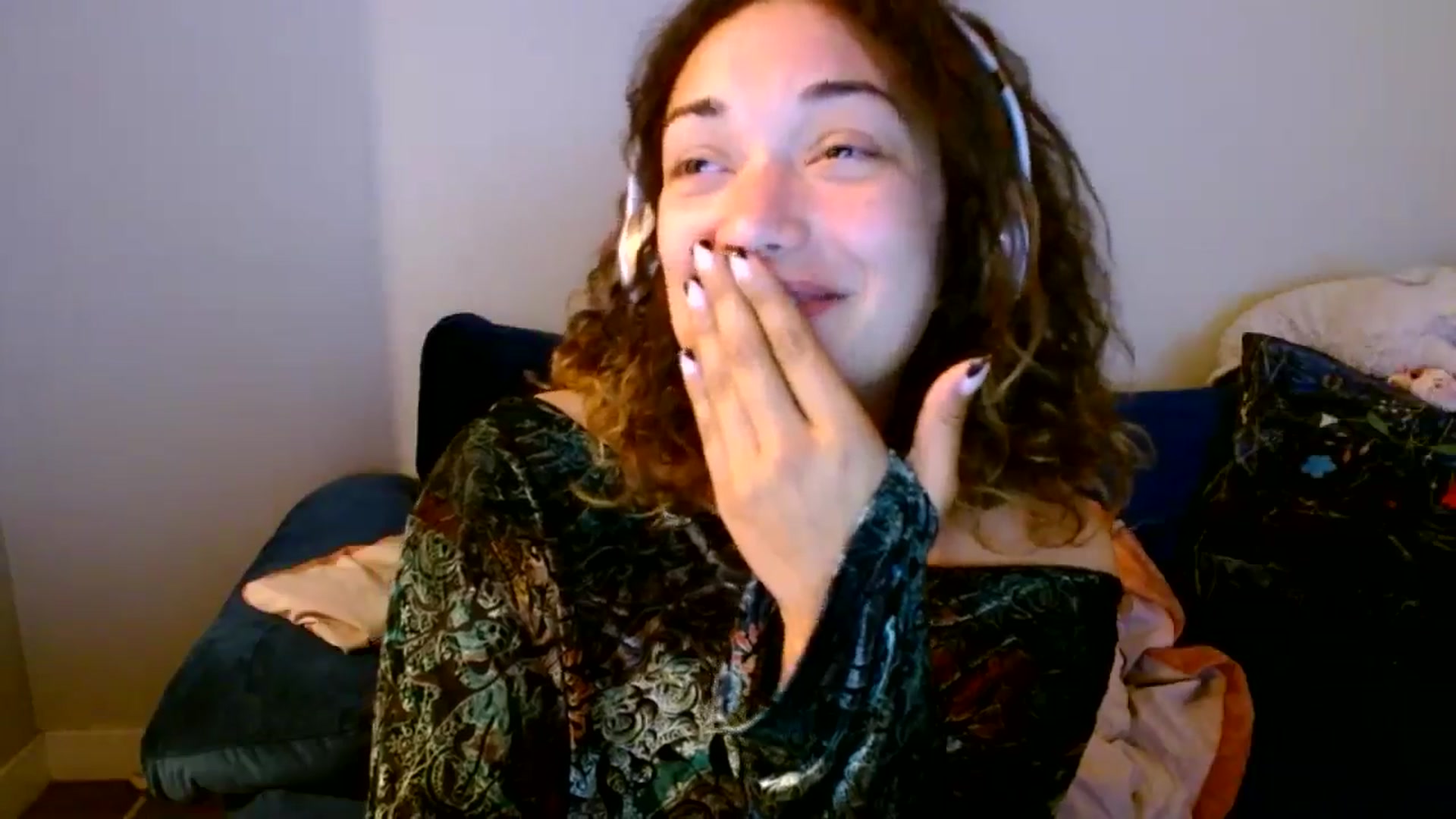 Gallery image thumbnail from Scar__lett's myfreecams stream on, 06/29/2024, 09:36 image 6 of 20