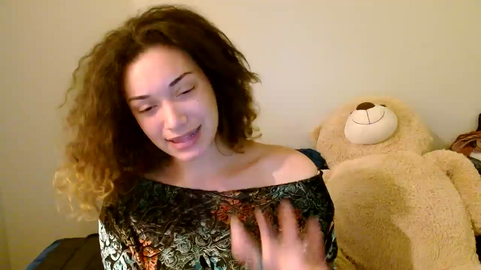 Gallery image thumbnail from Scar__lett's myfreecams stream on, 07/07/2024, 09:48 image 15 of 20