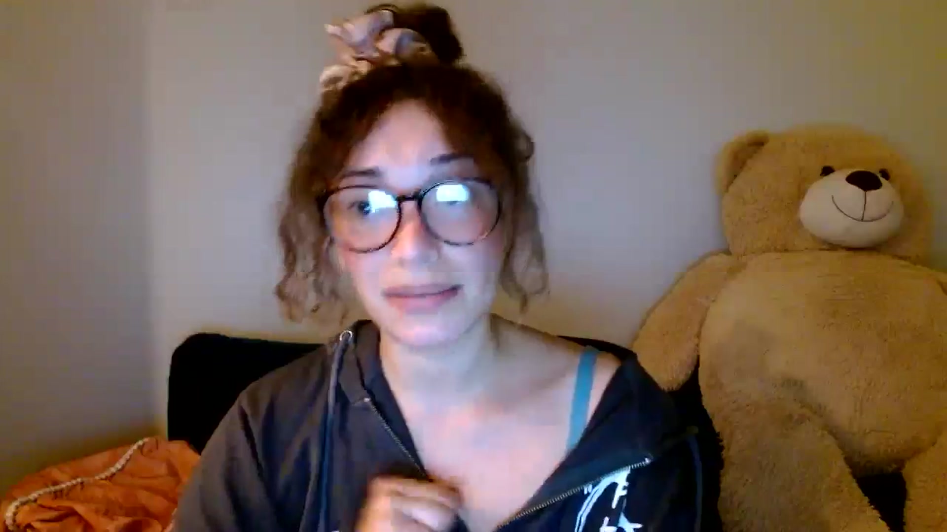 Gallery image thumbnail from Scar__lett's myfreecams stream on, 07/12/2024, 08:03 image 4 of 20