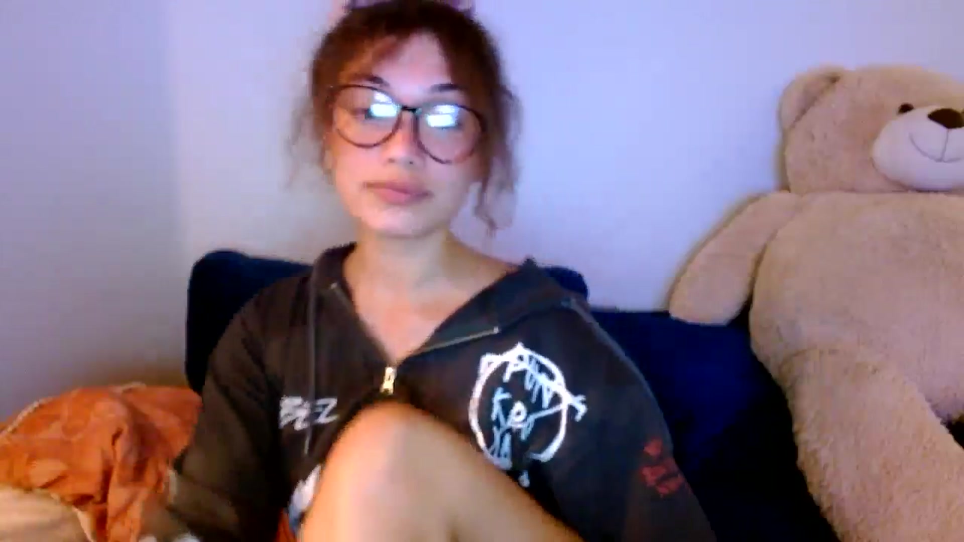 Gallery image thumbnail from Scar__lett's myfreecams stream on, 07/12/2024, 08:59 image 15 of 20