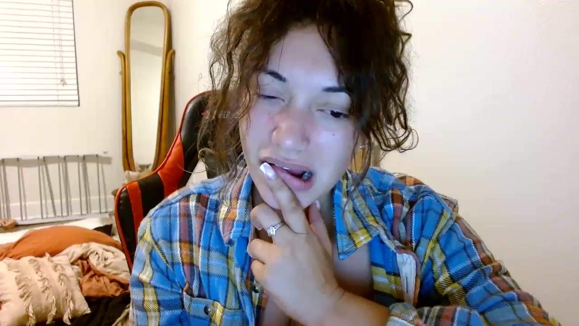 Gallery image thumbnail from Scar__lett's myfreecams stream on, 08/15/2024, 11:04 image 13 of 20