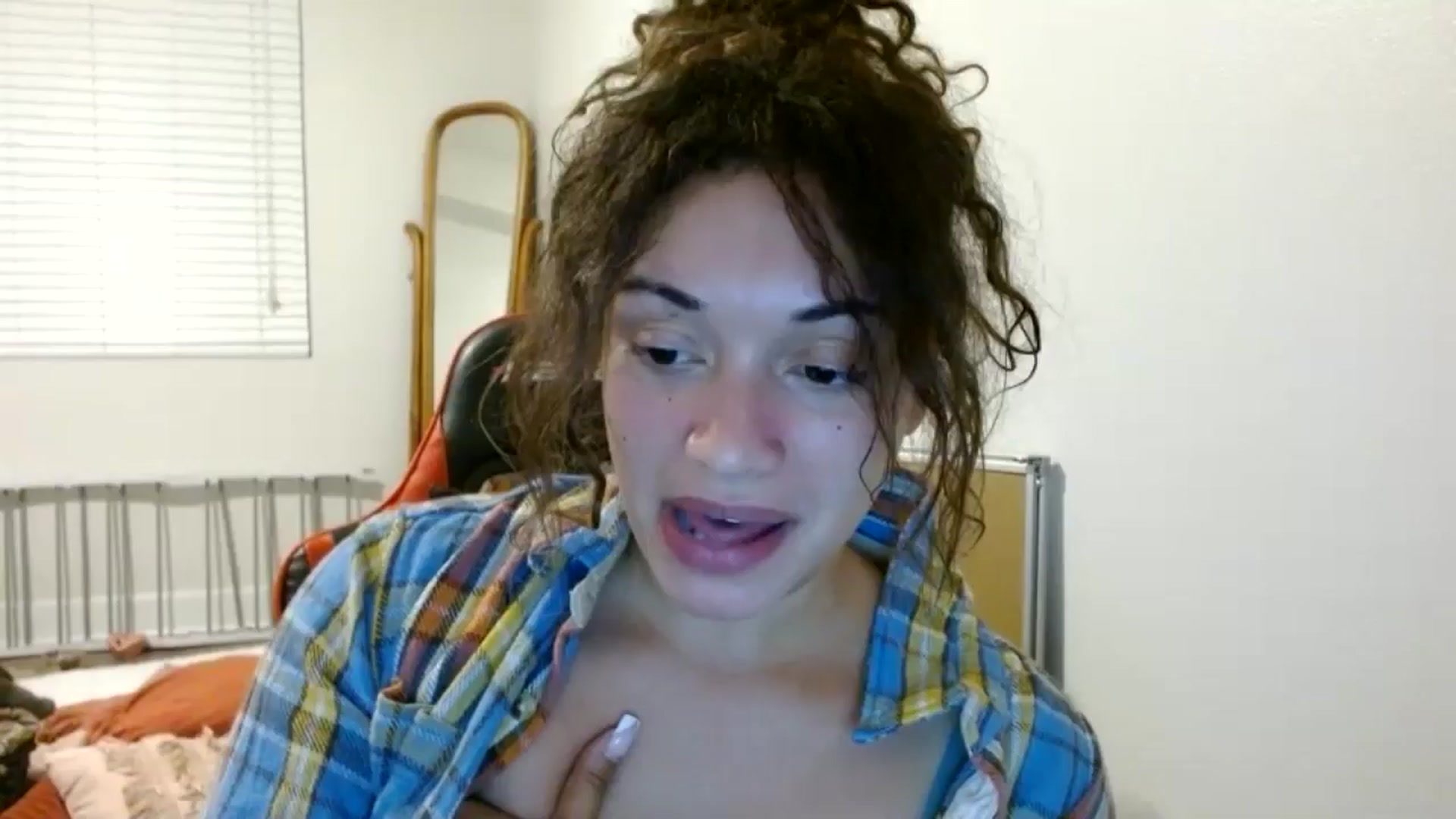 Gallery image thumbnail from Scar__lett's myfreecams stream on, 08/15/2024, 11:04 image 7 of 20