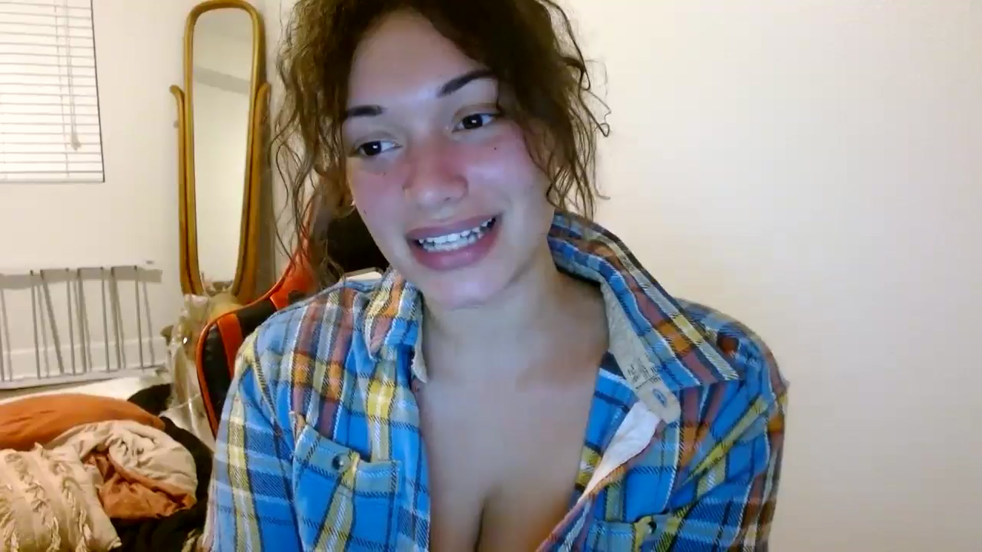 Gallery image thumbnail from Scar__lett's myfreecams stream on, 08/15/2024, 11:04 image 2 of 20