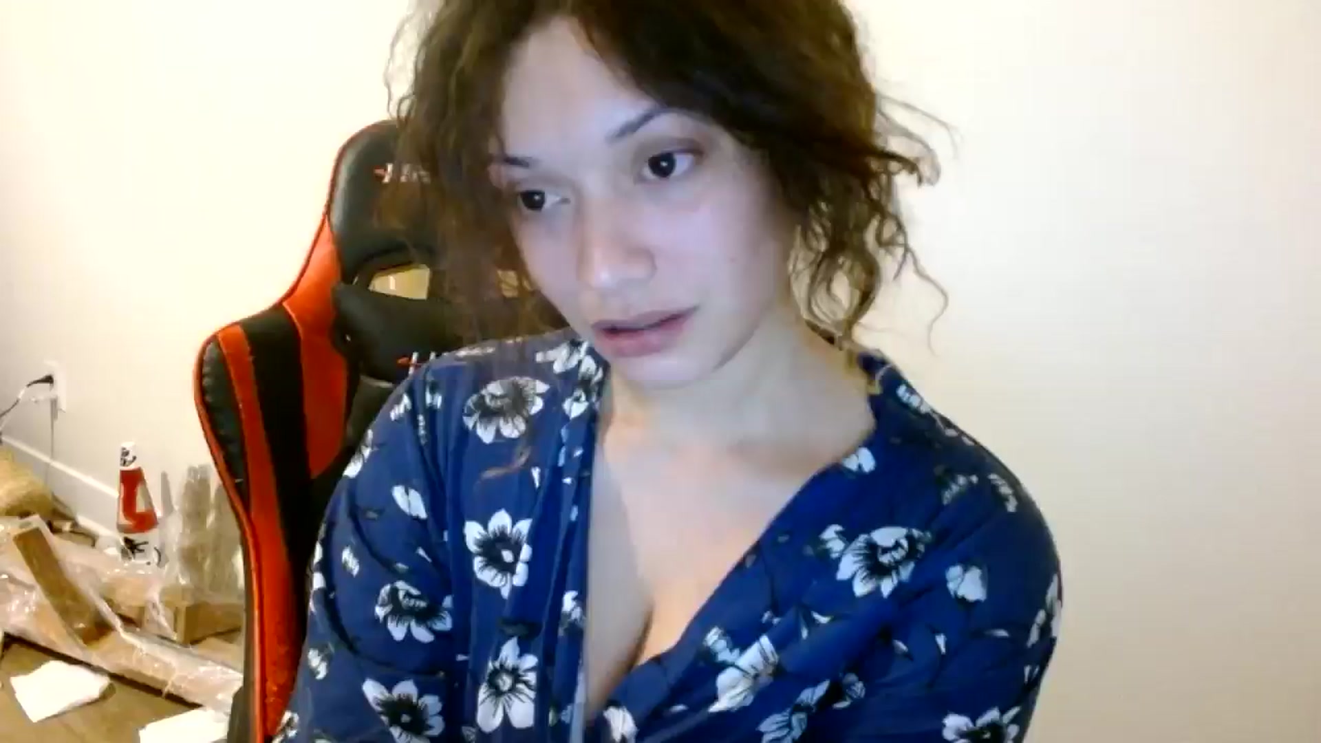Gallery image thumbnail from Scar__lett's myfreecams stream on, 08/21/2024, 07:34 image 16 of 20