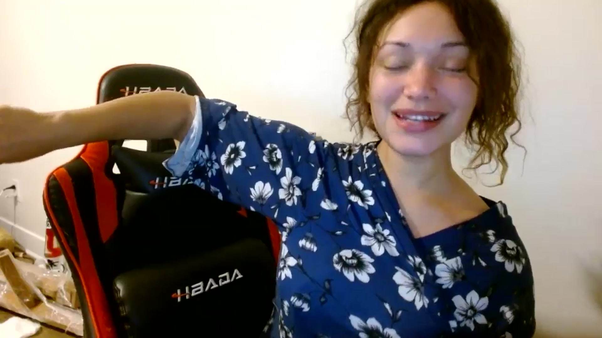 Gallery image thumbnail from Scar__lett's myfreecams stream on, 08/21/2024, 07:34 image 20 of 20