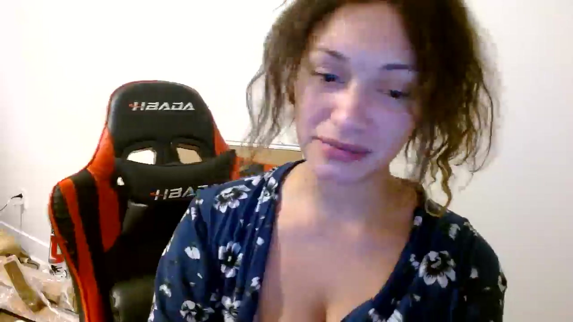 Gallery image thumbnail from Scar__lett's myfreecams stream on, 08/21/2024, 08:33 image 3 of 20